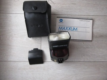 LAMPA BŁYSKOWA MINOLTA MAXXUM 3200I JAPAN BDB STAN