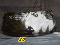 фото thumb №1, Стекло задняя крышки багажника fiat stilo 3d