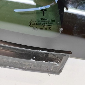 фото thumb №7, Tesla модель y 2021 права сторона скло кузовна двері задніх