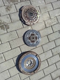 фото thumb №1, Dacia duster i сцепление 1.5 dci