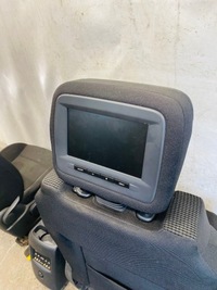 фото thumb №9, Сидіння передні програвач екрани dvd peugeot 5008 09-17 #192