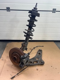 фото thumb №1, Поворотный кулак правый перед opel vivaro b амортизационная стойка