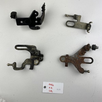 фото thumb №1, Кронштейн лапи держатель двигателя opel astra insignia zafira mokka 1.6 cdti