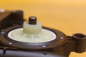 фото thumb №9, Двигунчик блок керування скла лівий перед skoda octavia ii 1t0959701d 1k0959793j