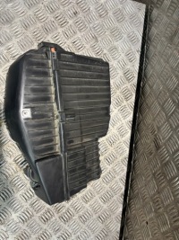 фото thumb №1, Корпус фильтра воздуха peugeot 208 ii 9813534180