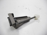 фото thumb №6, Замок задньої сидіння праве audi a4 b5 oem номер 8d9885734