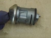 фото thumb №10, Вставка замок зажигания 2x ключ ford transit v m179a