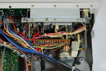 КАССЕТНЫЙ РЕГИСТРАТОР LUXMAN K-8