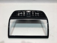 фото thumb №1, Решётка обдув рамка jaguar f-pace 16- x761