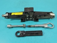 фото thumb №1, Домкрат підйомник автомобільний трапецієподібний renault trafic ii 06-14