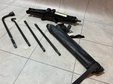 фото thumb №9, Jeep grand cherokee wk набір ремонтний колеса kpl