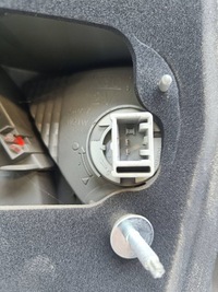 фото thumb №8, Honda fr-v 2008 задняя сторона правая лампа задняя