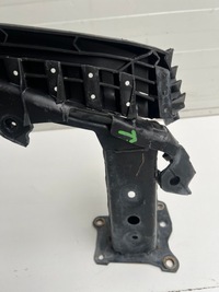 фото thumb №8, Балка кронштейн перед передняя mazda 3 iv bp