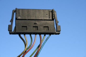 фото thumb №6, Оригинальный номер mercedes штекер db w204, w211