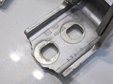 фото thumb №6, Петлі двері правий зад z176 insignia a універсал