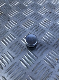 фото thumb №1, Кнопка запуск стоп audi a4 b9 15- 8w2905217