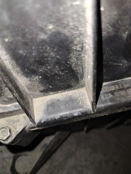 фото thumb №5, Корпус фільтра повітря vw fox 1.2
