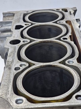 фото thumb №8, Блок двигуна audi a4 b6 b7 1.6 8v alz 06b103019h