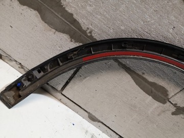 фото thumb №6, Планка крыльев правый зад audi q3 8v0853818