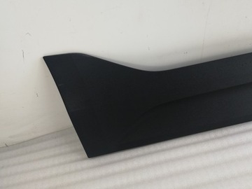 фото thumb №2, Volvo xc40 планка двері праві зад 31448319