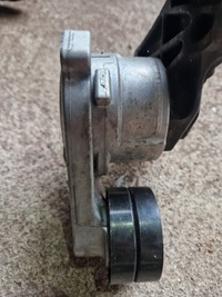 фото thumb №4, Rokla натягувач ремінь генератора renault t range gama volvo fh 4 fm 4