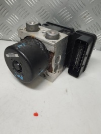 фото thumb №1, Mercedes w204 насос abs a2049012500 a2044313912