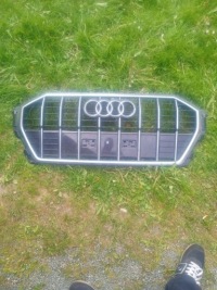 фото thumb №3, Audi q3 f3 2018 решётка радиатора