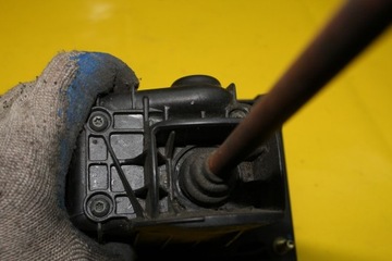 фото thumb №6, Вибірник коробки передач 1.8b laguna ii