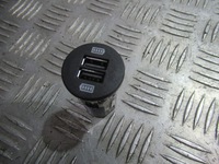 фото thumb №1, Porsche macan роз'єм port usb 95b035222