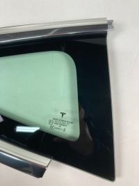 фото thumb №4, Стекло кузовная правая tesla 3