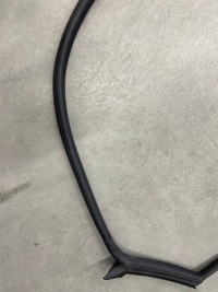 фото thumb №5, Прокладка двері лівий зад a5 8w оригінал ідеальний стан