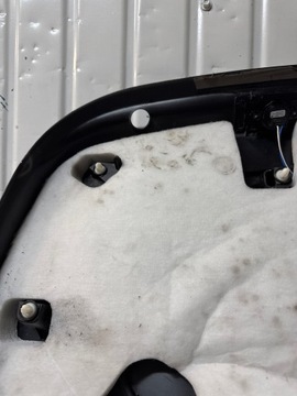 фото thumb №12, Tesla модель y 20- оббивка кришки багажника зад 1622264-00-b