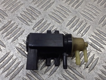 фото thumb №1, Клапан вакуум vw passat b6 2.0 tdi 1k0906627b
