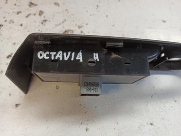 фото thumb №7, Skoda octavia ii 2.0 tdi переключатель стекло 1z0959858b 3t1867171