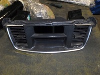 фото thumb №1, Peugeot 508 дисплей решітка повітроводи