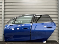 фото thumb №1, Bmw 2 u06 двері ліва сторона комплект c31