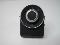 фото thumb №1, Перемикач дзеркал alfa stelvio 01561181990