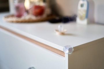 8x ЗАЩИТНЫЕ КРЫШКИ ДЛЯ УГЛОВ МЕБЕЛИ