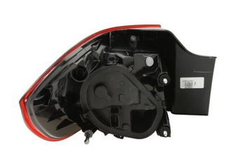 фото thumb №1, Лампа задня 047072/val