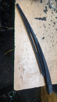 фото thumb №1, Peugeot 207 рычаг дворники задняя 3d