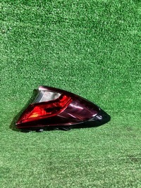 фото thumb №1, Лампа задня права toyota ch-r lift black