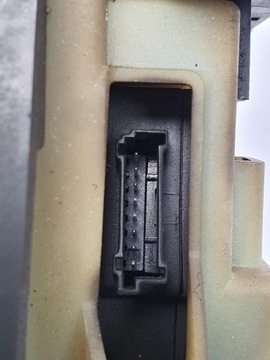 фото thumb №7, Выборщик коробки передач автомат mercedes w245 a1693700709