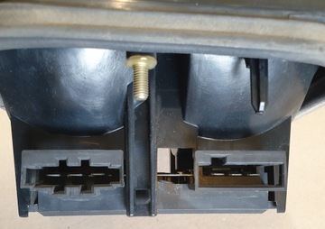 фото thumb №13, Лампа задня ліва w кришка багажника лівий зад vw passat b3 iii оригінальний номер eu