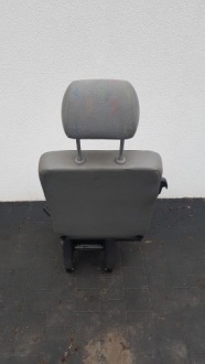 фото thumb №4, Сиденье пассажира vw transporter t5 caravella 2 ряд правый