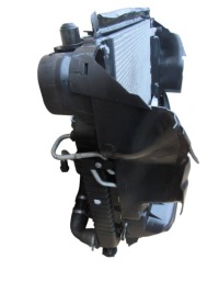 фото thumb №10, Mercedes gl x164 w164 164 4.7 v8 5.5 радиатор воды кондиционер a1645002400 273