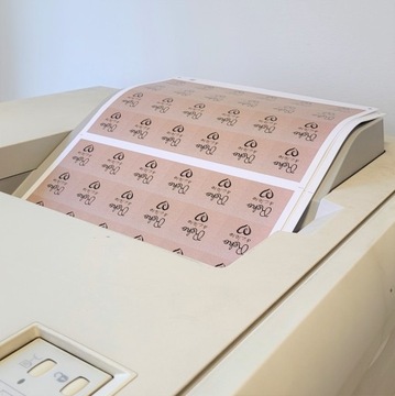Наклейки фольгированные круглые с логотипом, 5 см, 192 шт.