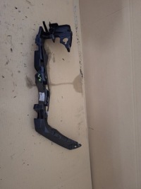 фото thumb №1, 5f0807889c 5f0807571 напрямна лампи бампера лівий seat leon iii