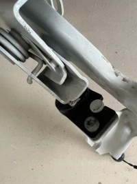 фото thumb №4, Bmw 2 f45 петля капот пиротехнический правый