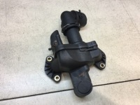 фото thumb №3, Корпус термостата discovery iii 2.7 td 4h2q8592bf