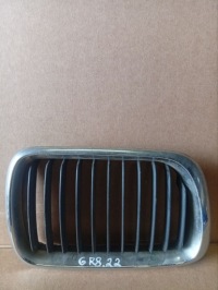 Купить Решётка радиатора решётка радиатора решётка радиатора правая bmw e36 8195094 8185802, фото thumb